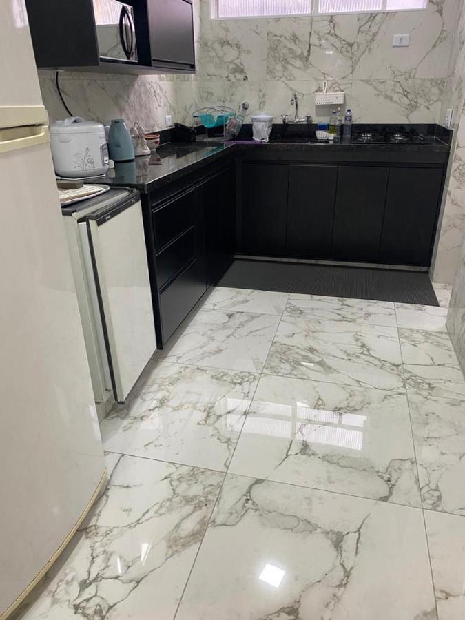 Apartamento Guaruja Pitangueiras 50 Metros Da Praia. Buitenkant foto